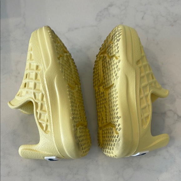 Lusso Cloud Baby Scenario Sunny Yellow Comfort Slip-On Shoes - Picture 5 of 7